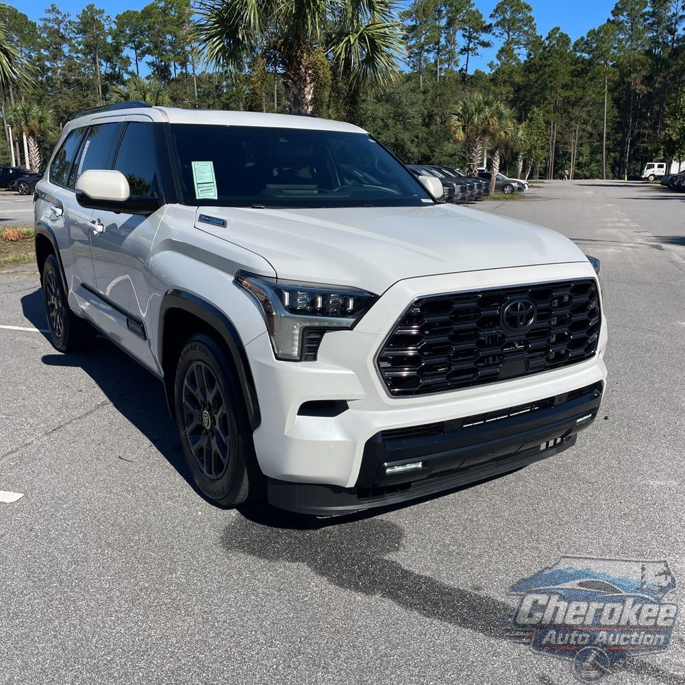 2024 Toyota Sequoia Platinum