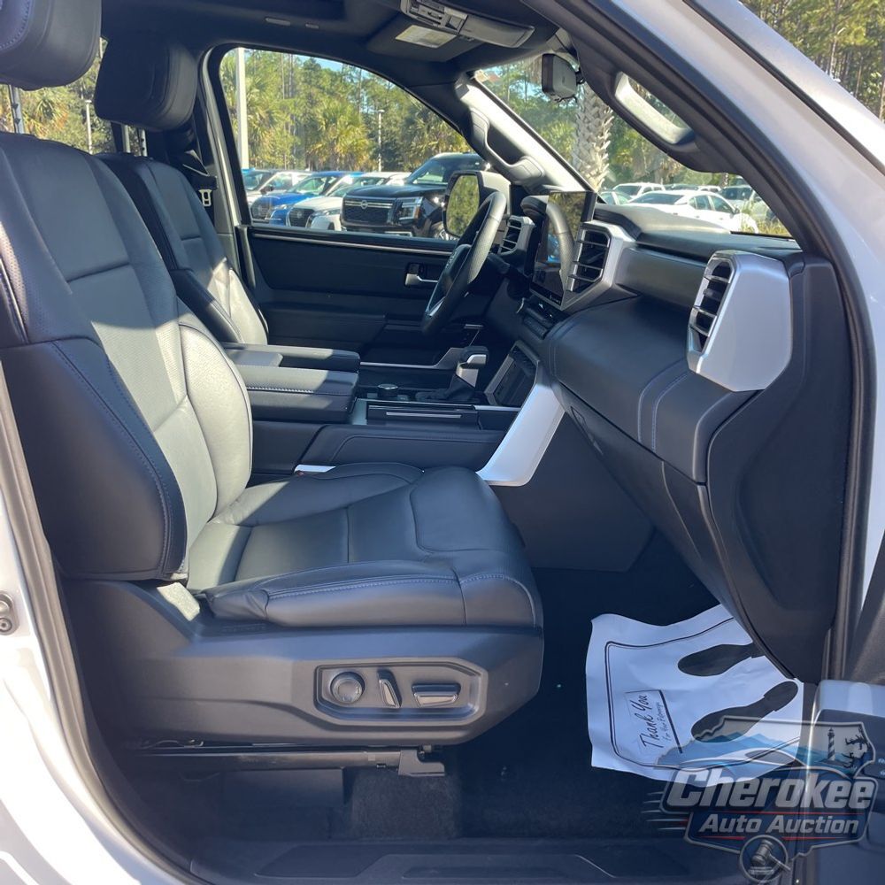 2024 Toyota Sequoia Platinum