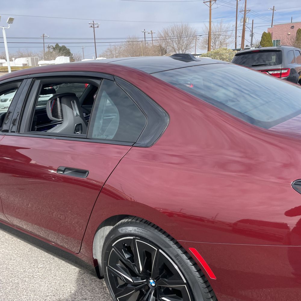2023 BMW 7-Series 740i