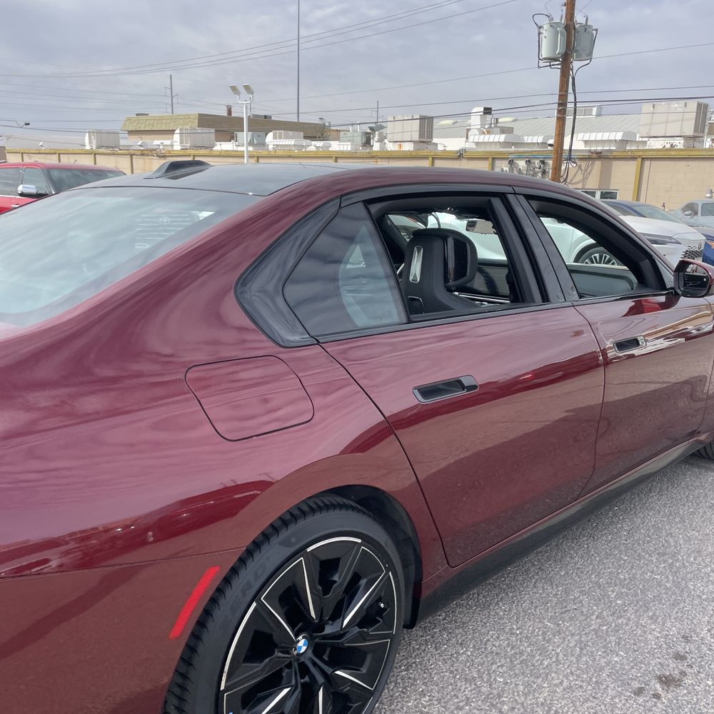 2023 BMW 7-Series 740i