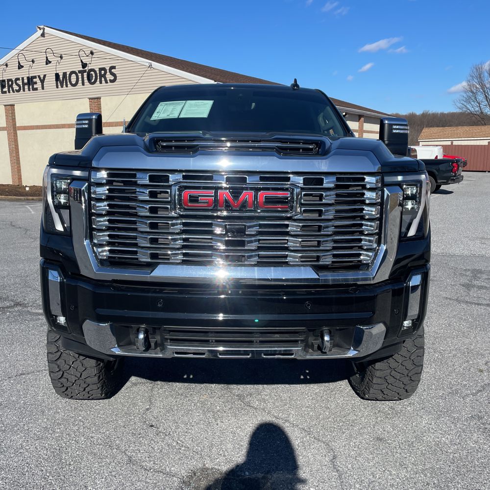 2024 GMC Sierra 2500HD Denali