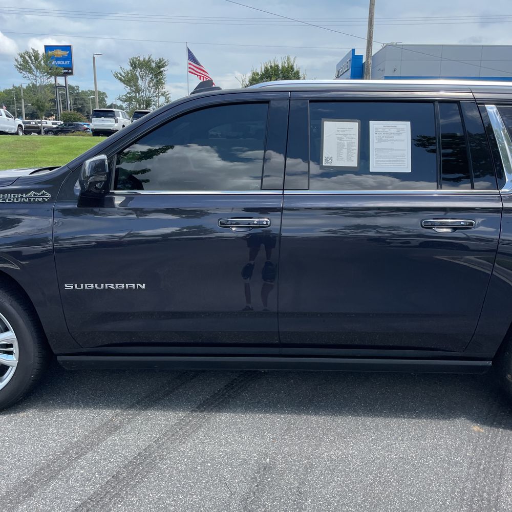 2024 Chevrolet Suburban High Country