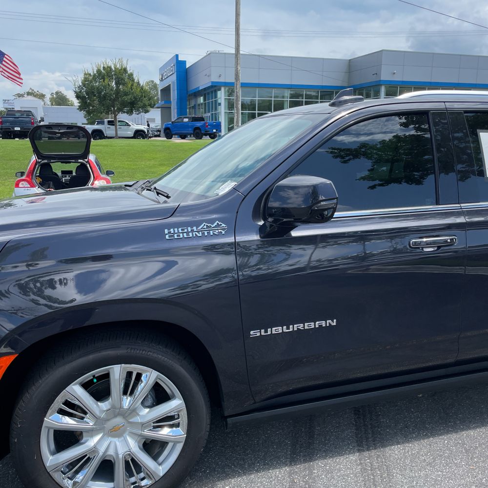 2024 Chevrolet Suburban High Country