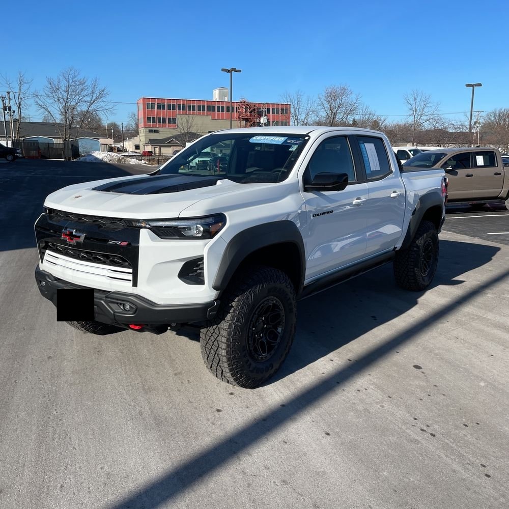2024 Chevrolet Colorado ZR2