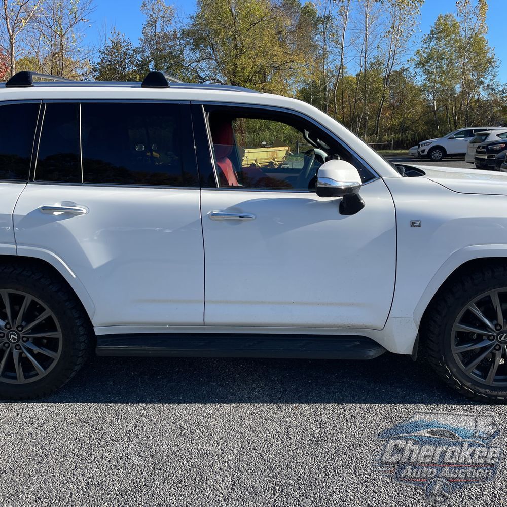2024 Lexus LX 600 F SPORT Handling
