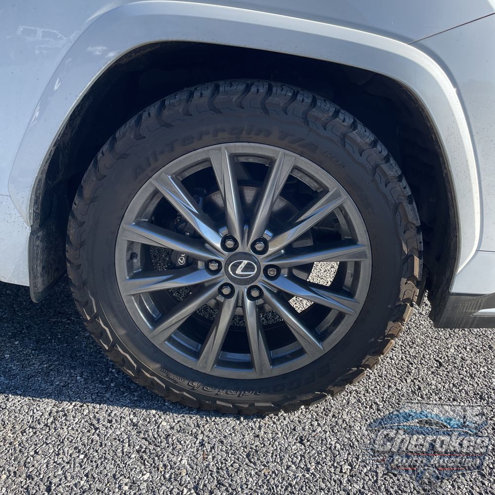 2024 Lexus LX 600 F SPORT Handling