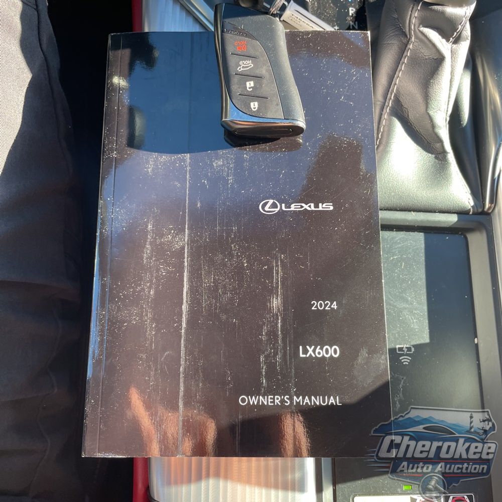 2024 Lexus LX 600 F SPORT Handling