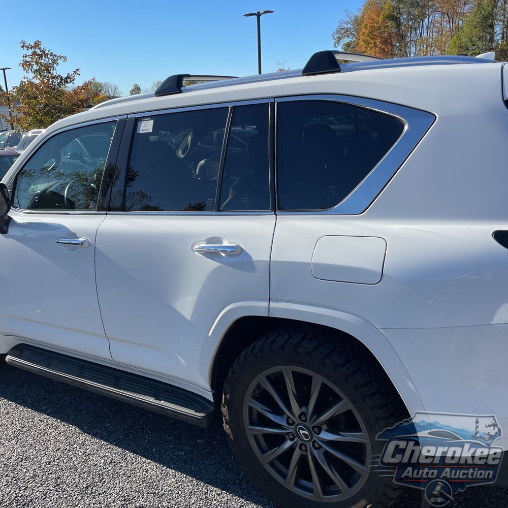 2024 Lexus LX 600 F SPORT Handling