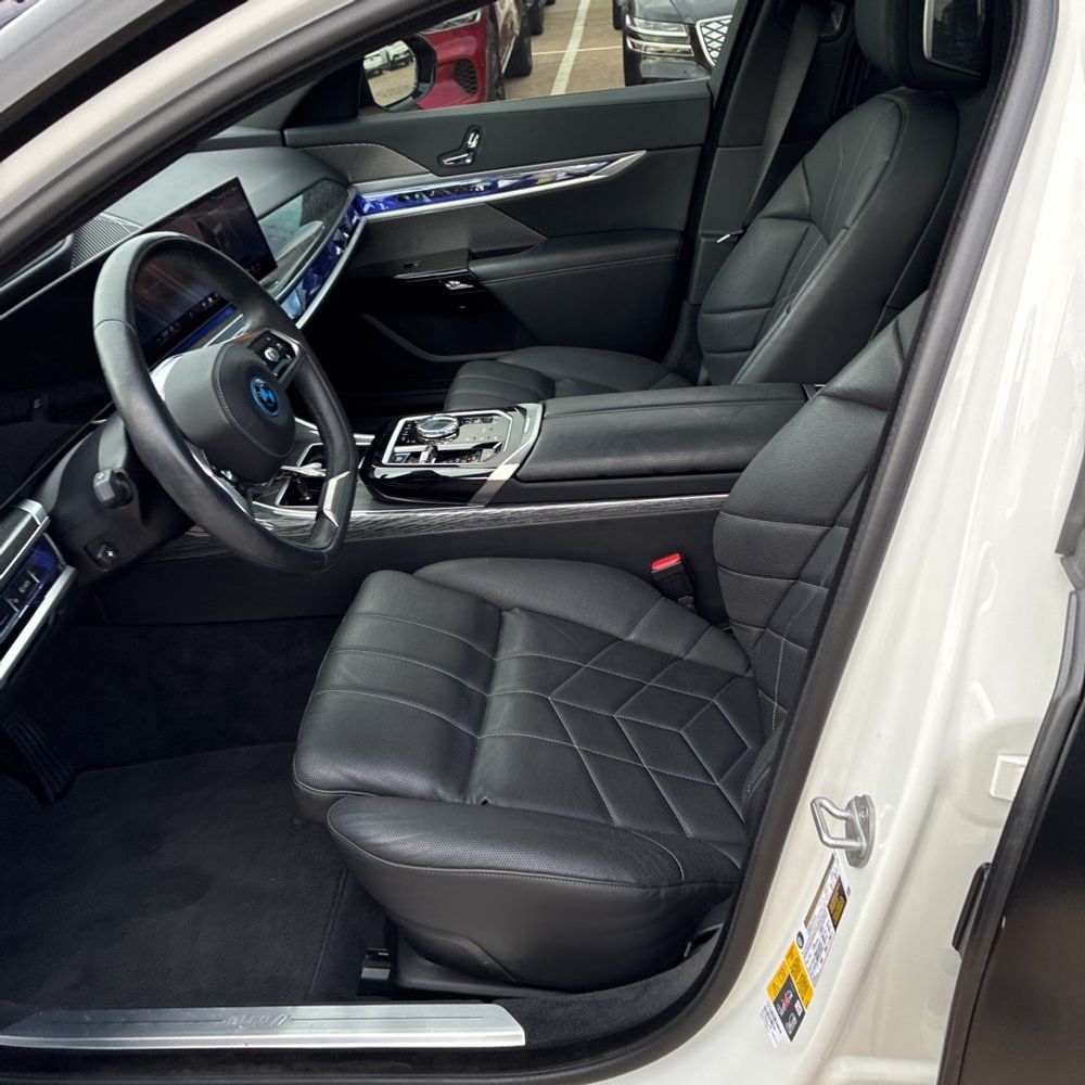 2023 BMW i7 xDrive60