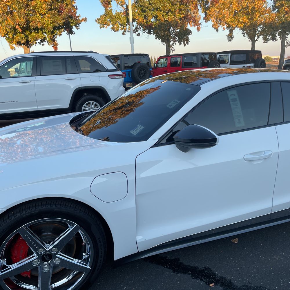 2022 Audi e-tron GT Premium Plus