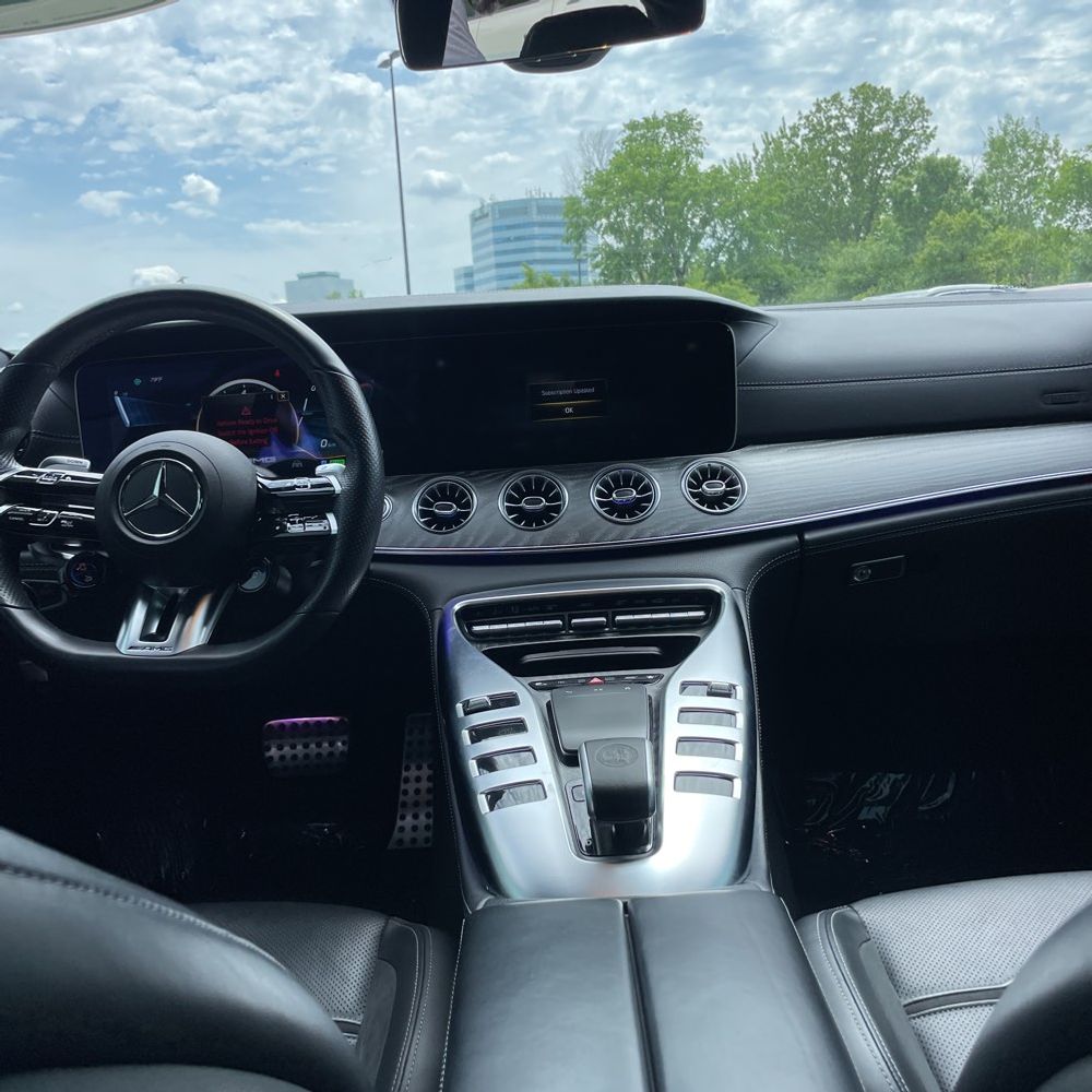 2022 Mercedes-Benz AMG GT 43