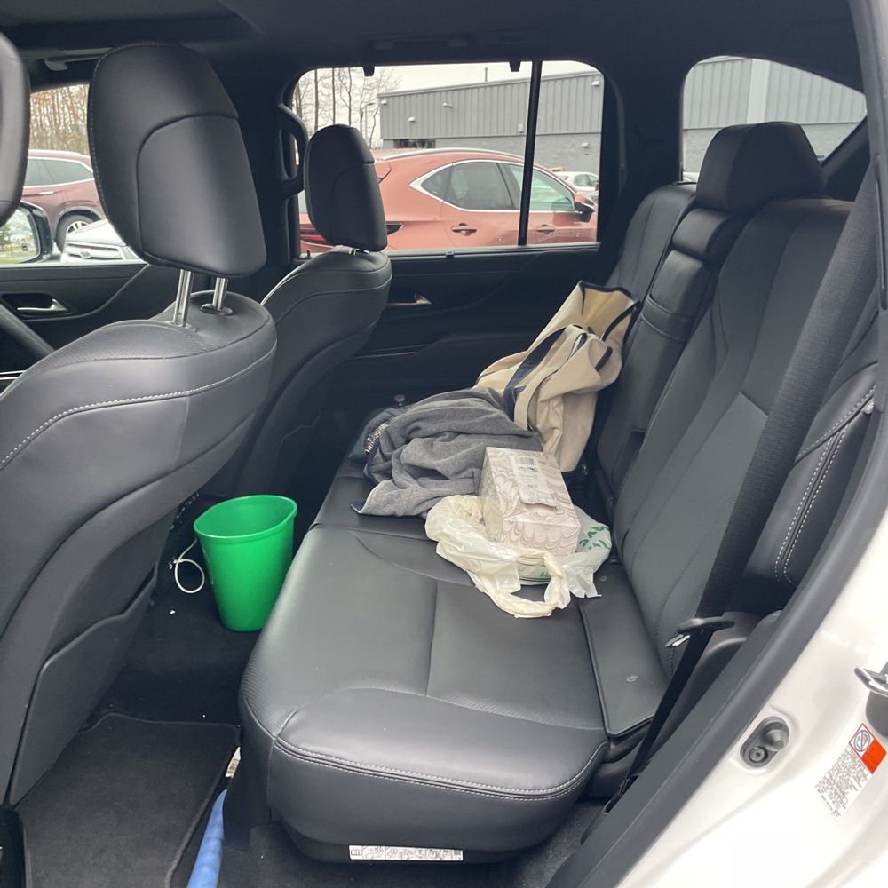 2022 Lexus LX 600 Luxury