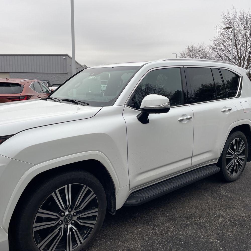 2022 Lexus LX 600 Luxury