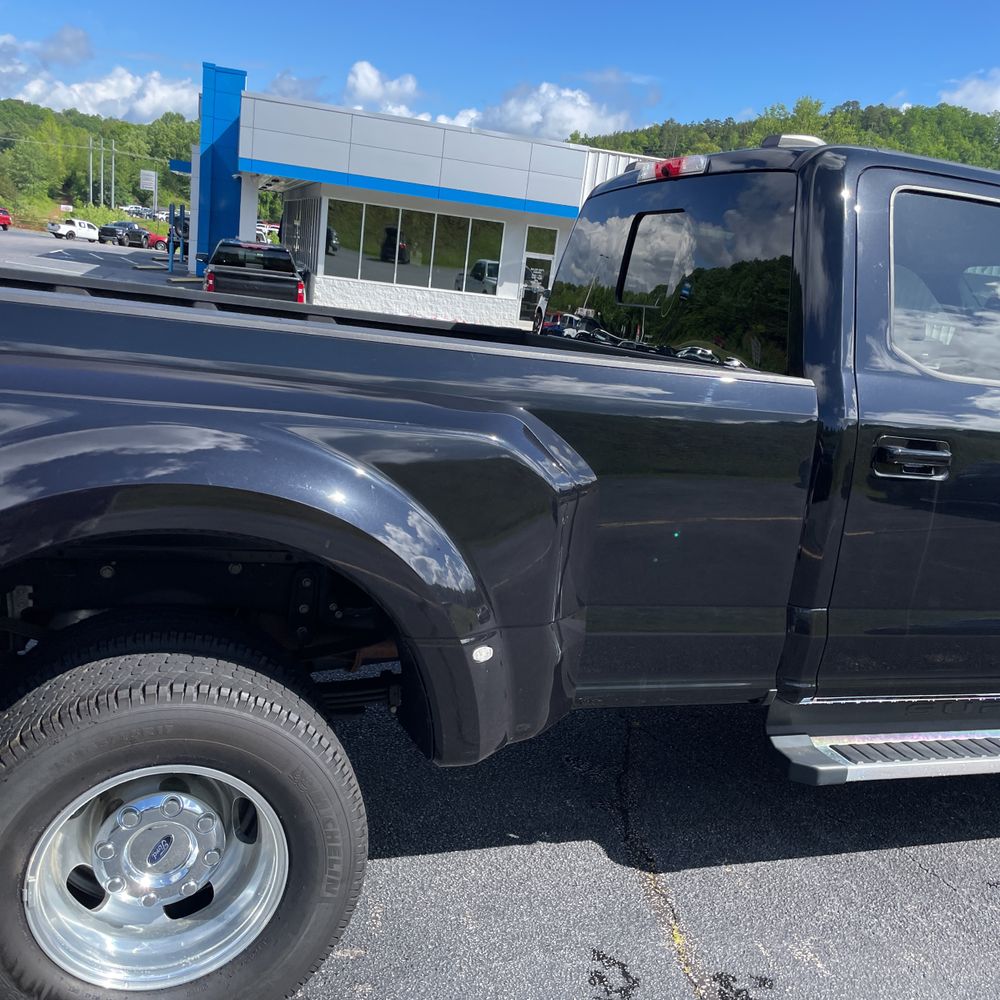 2022 Ford F-350 Super Duty Lariat