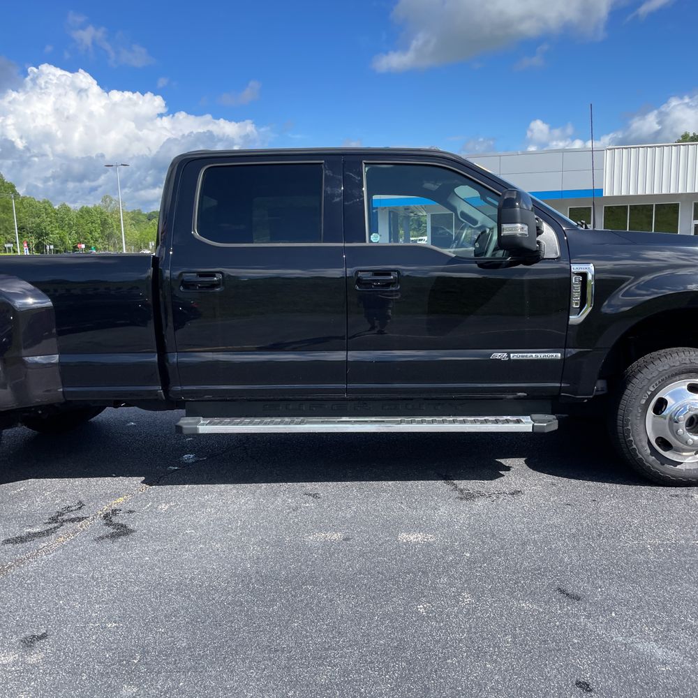 2022 Ford F-350 Super Duty Lariat