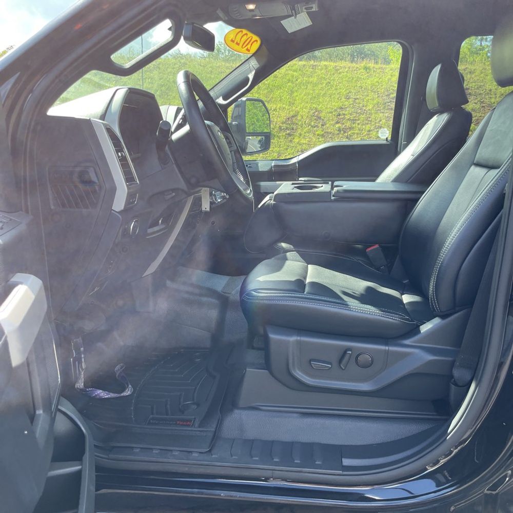 2022 Ford F-350 Super Duty Lariat