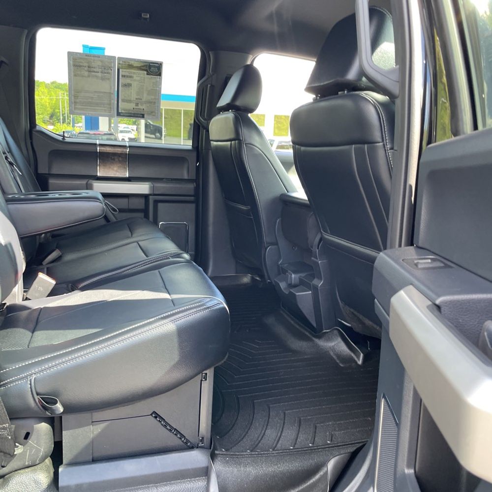 2022 Ford F-350 Super Duty Lariat