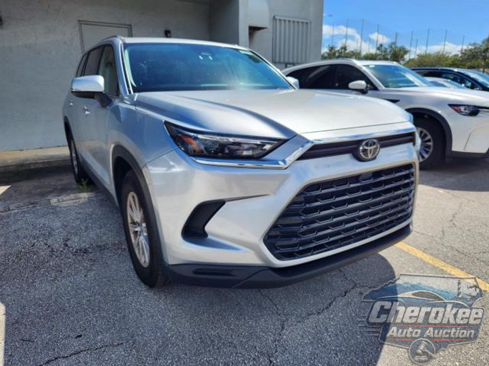 2025 Toyota Grand Highlander XLE