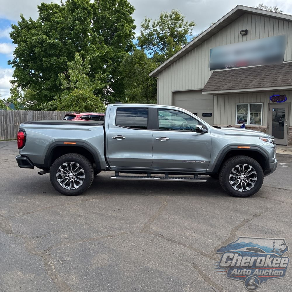 2025 GMC Canyon Denali