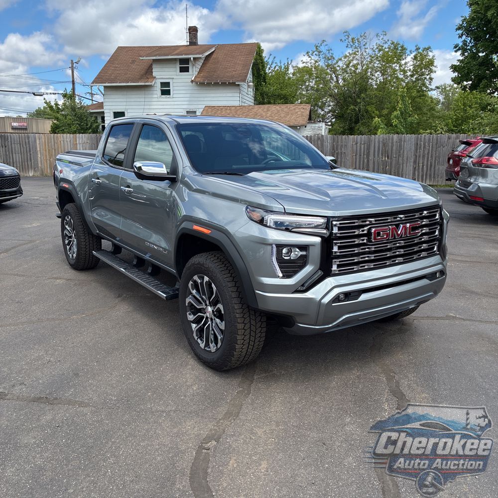 2025 GMC Canyon Denali