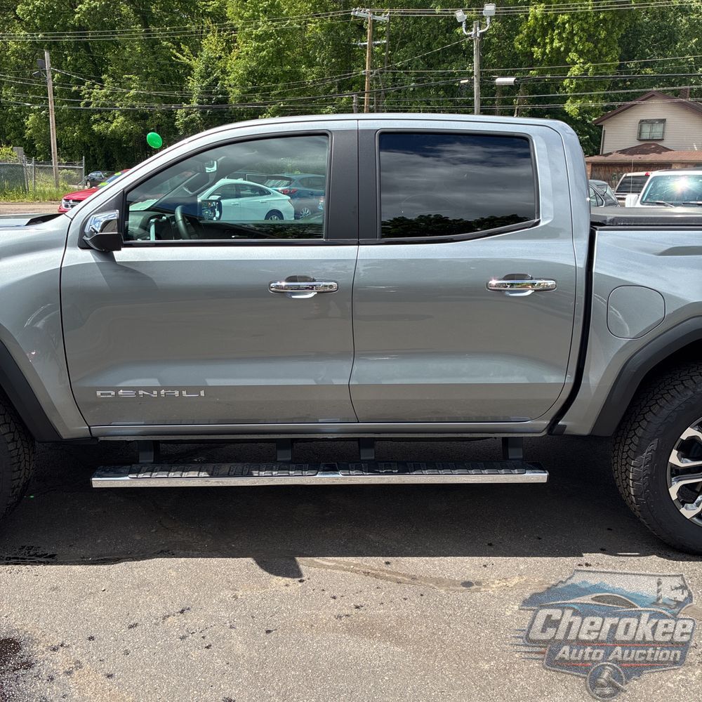 2025 GMC Canyon Denali