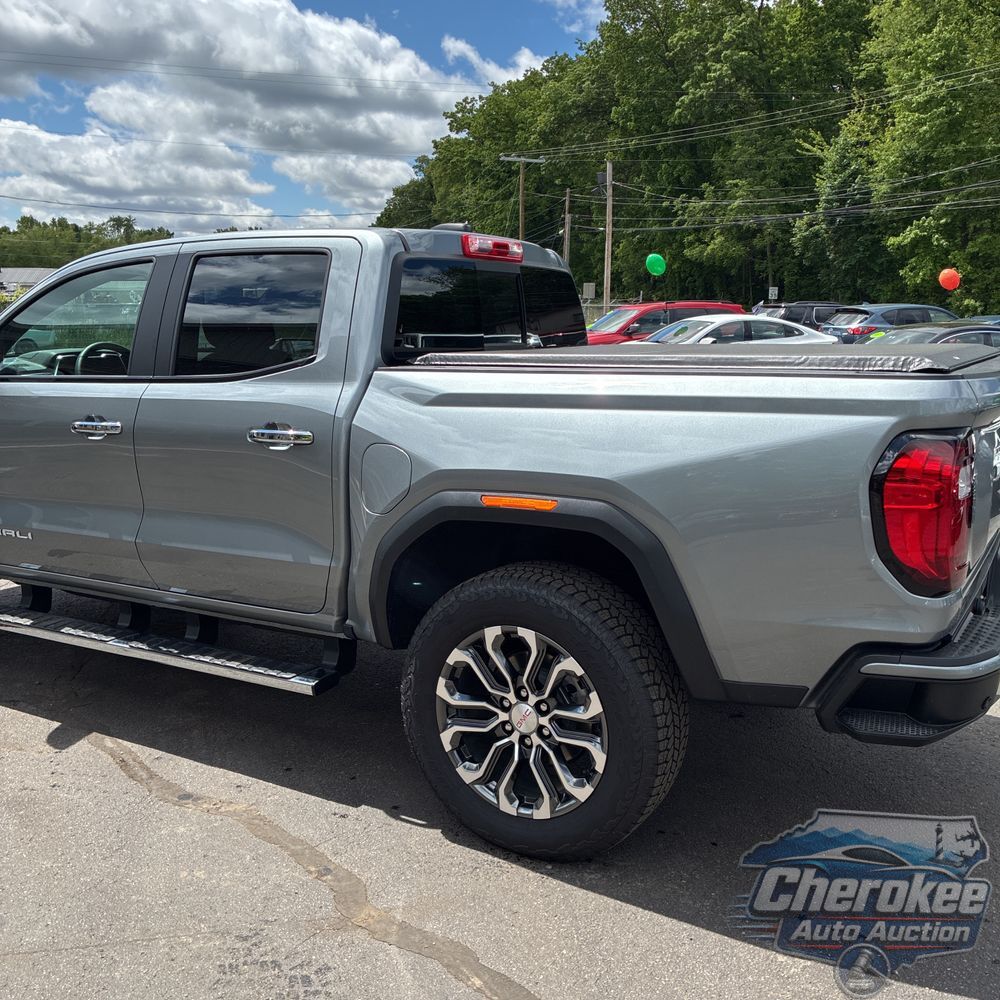 2025 GMC Canyon Denali