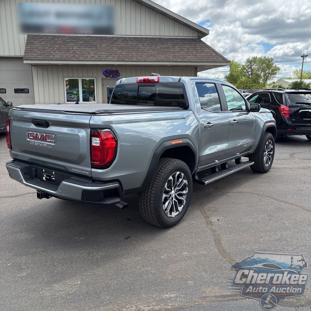 2025 GMC Canyon Denali