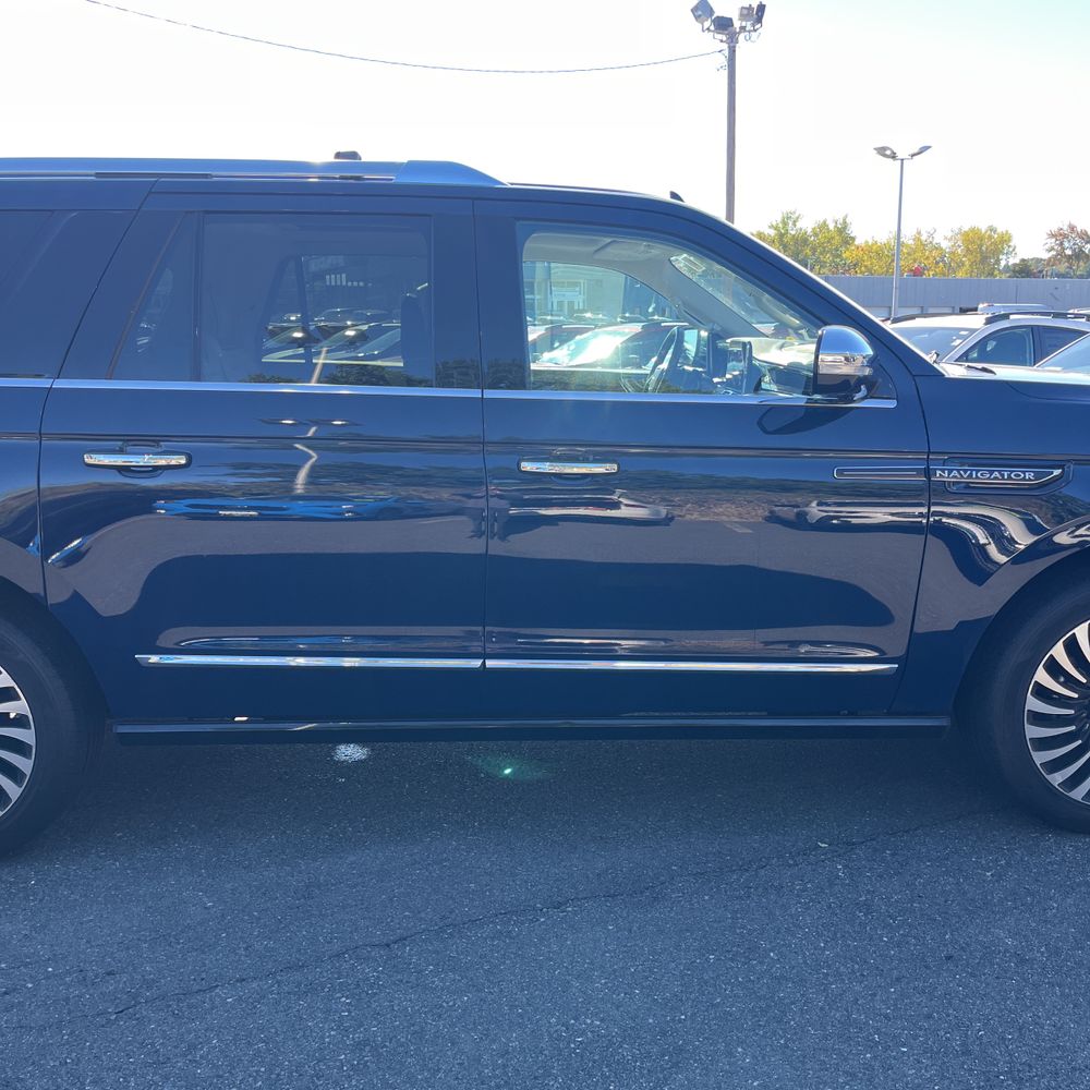 2019 Lincoln Navigator L Black Label