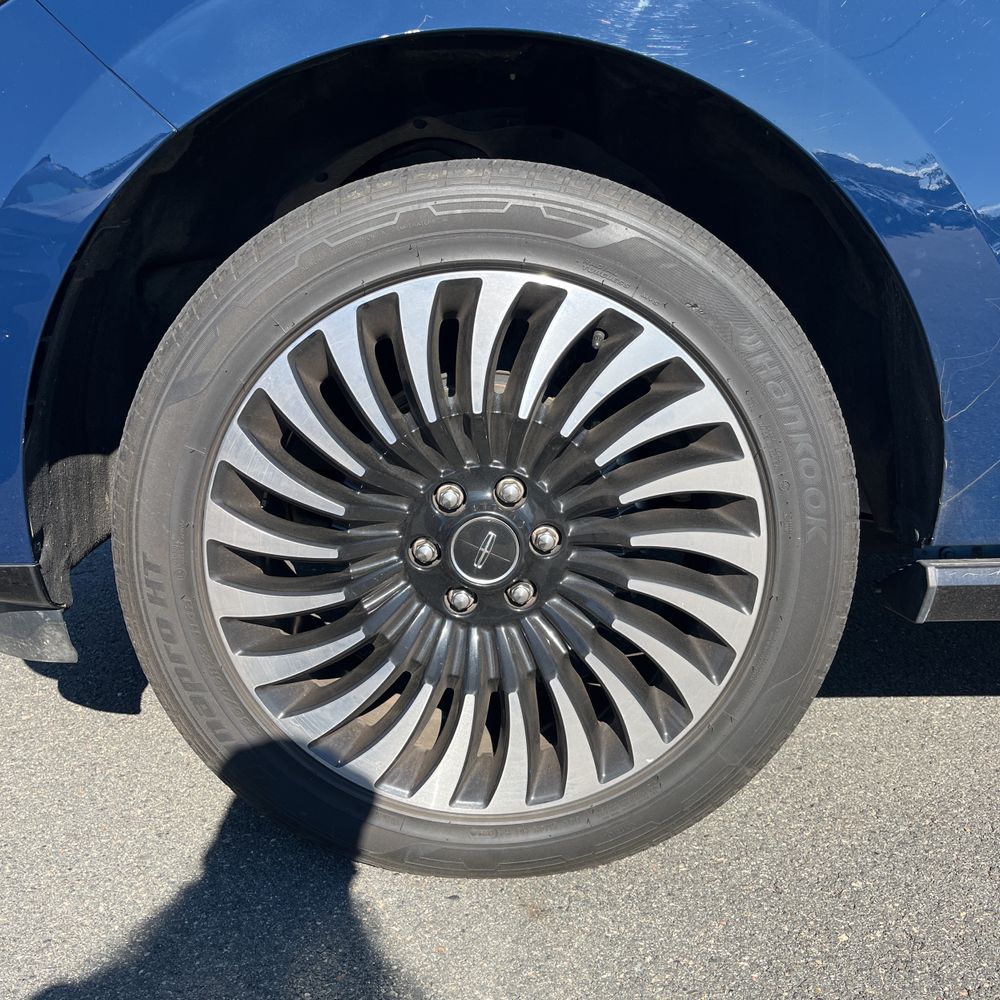 2019 Lincoln Navigator L Black Label