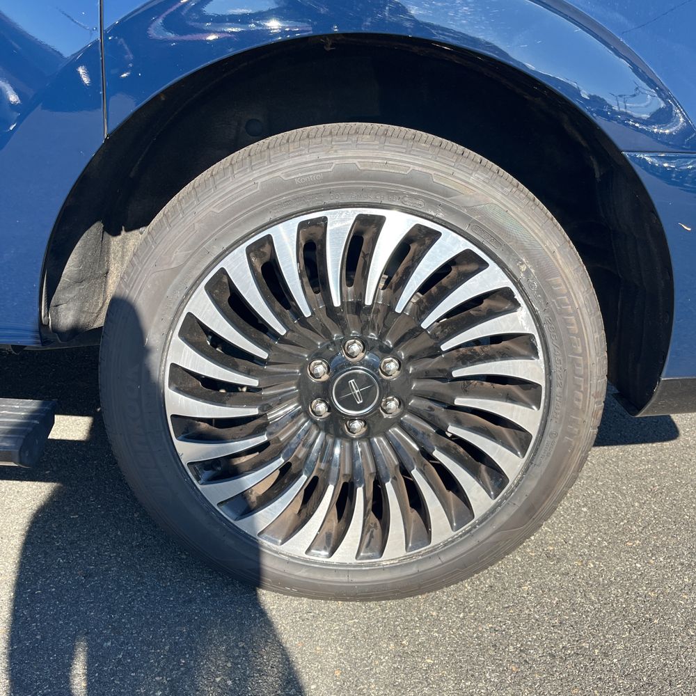 2019 Lincoln Navigator L Black Label