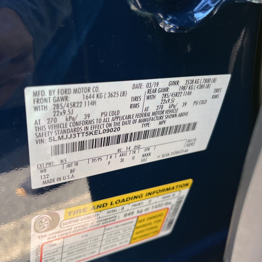 2019 Lincoln Navigator L Black Label