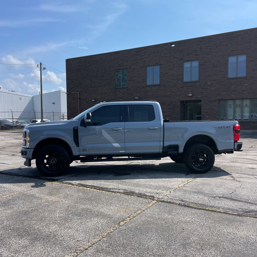 2024 Ford F-350 Super Duty Lariat