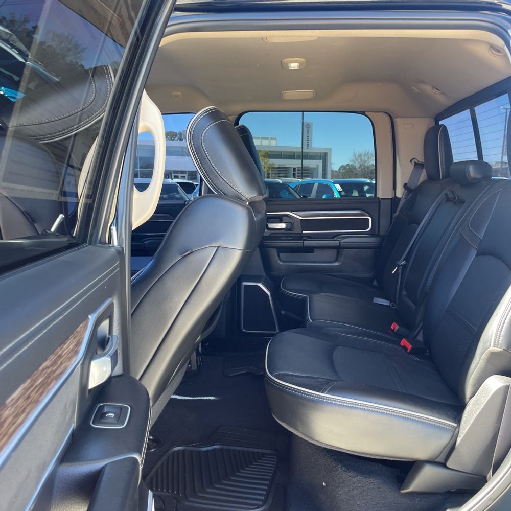 2020 Ram 3500 Laramie