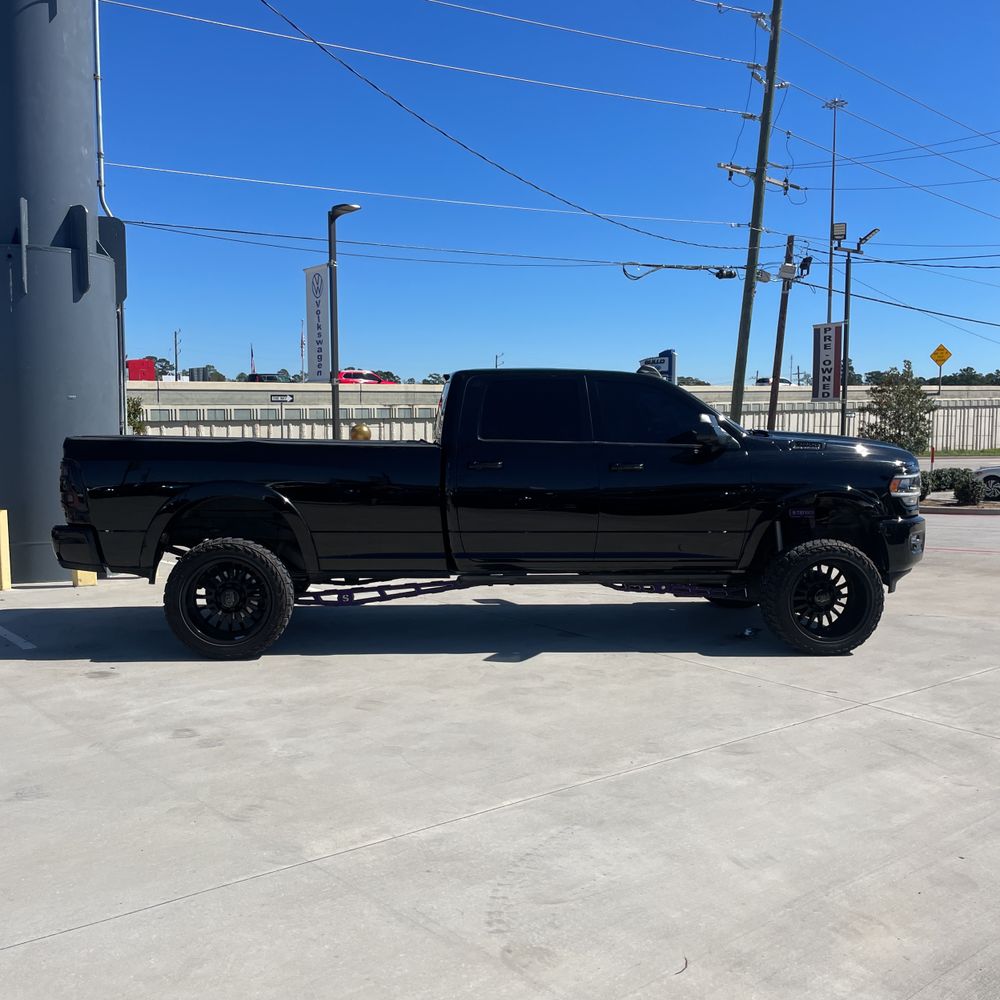 2020 Ram 3500 Laramie