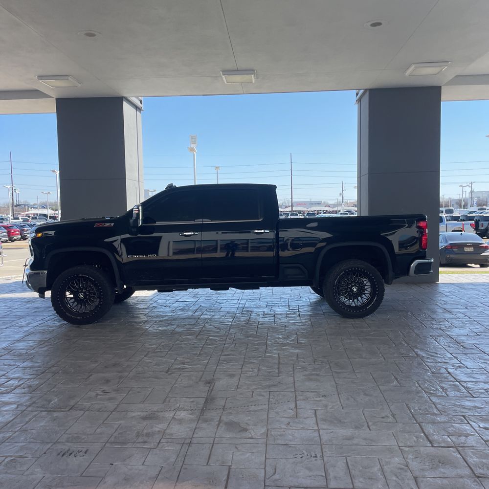 2024 Chevrolet Silverado 2500HD LTZ
