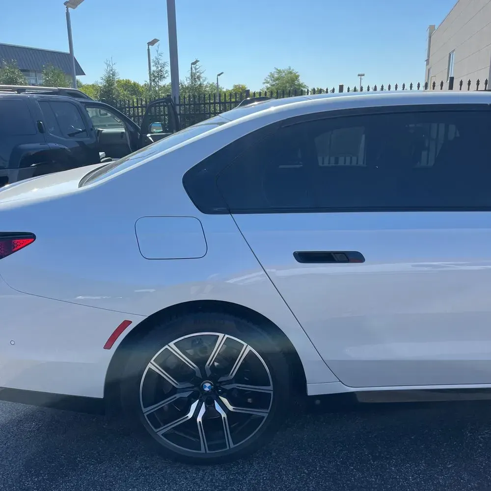 2023 BMW 7-Series 760xi