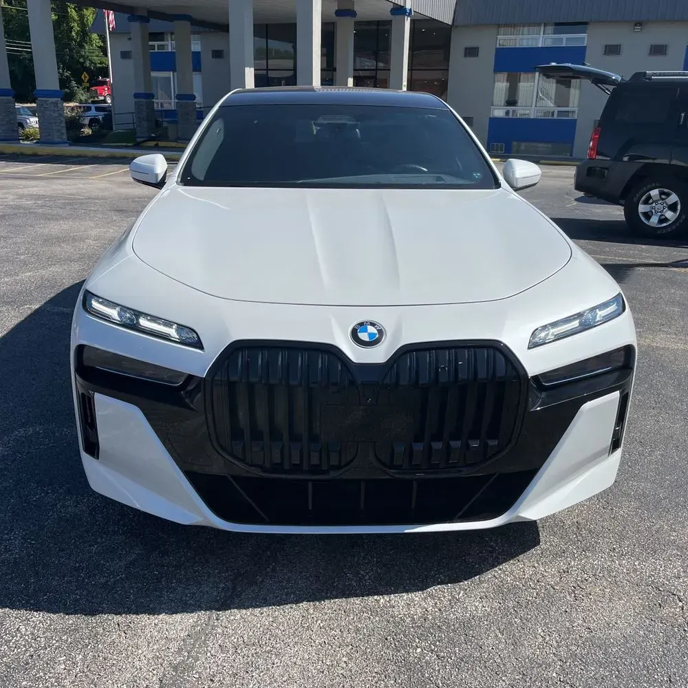 2023 BMW 7-Series 760xi