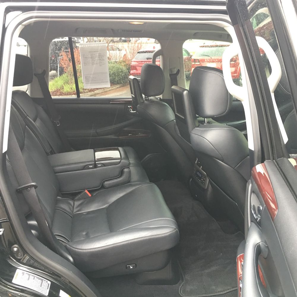2015 Lexus LX 570