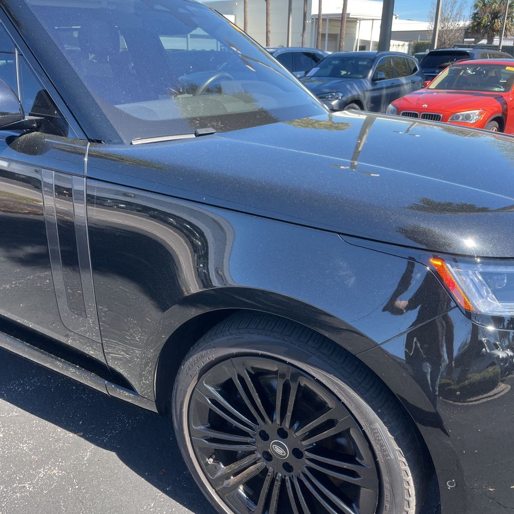 2023 Land Rover Range Rover P530 SE LWB