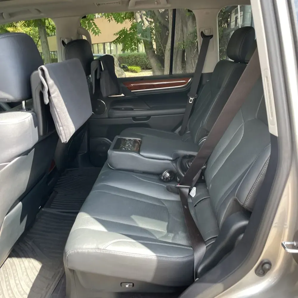 2016 Lexus LX 570 Base