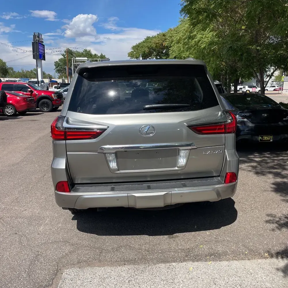 2016 Lexus LX 570 Base