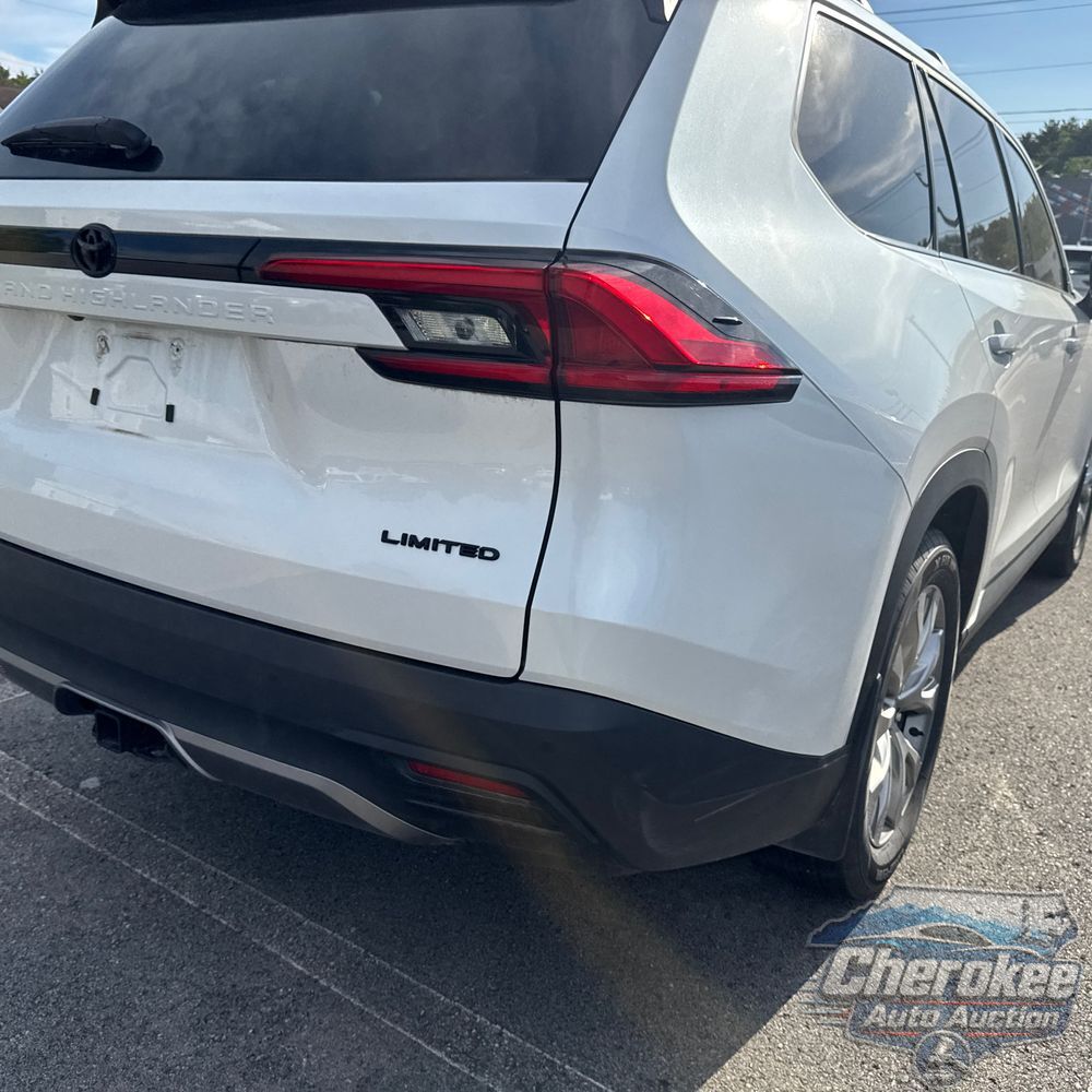 2024 Toyota Grand Highlander Limited