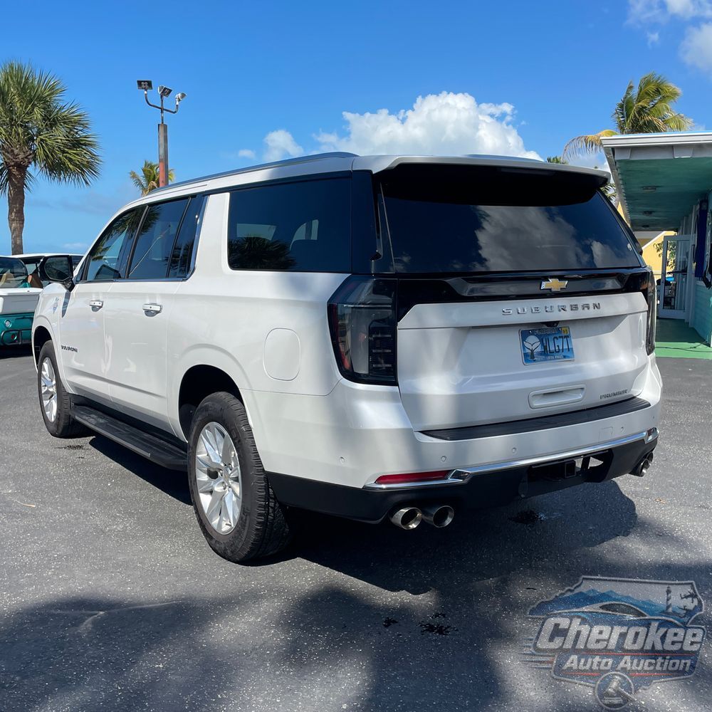 2025 Chevrolet Suburban Premier