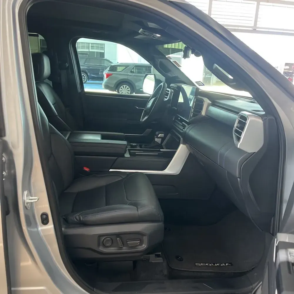 2024 Toyota Sequoia Platinum