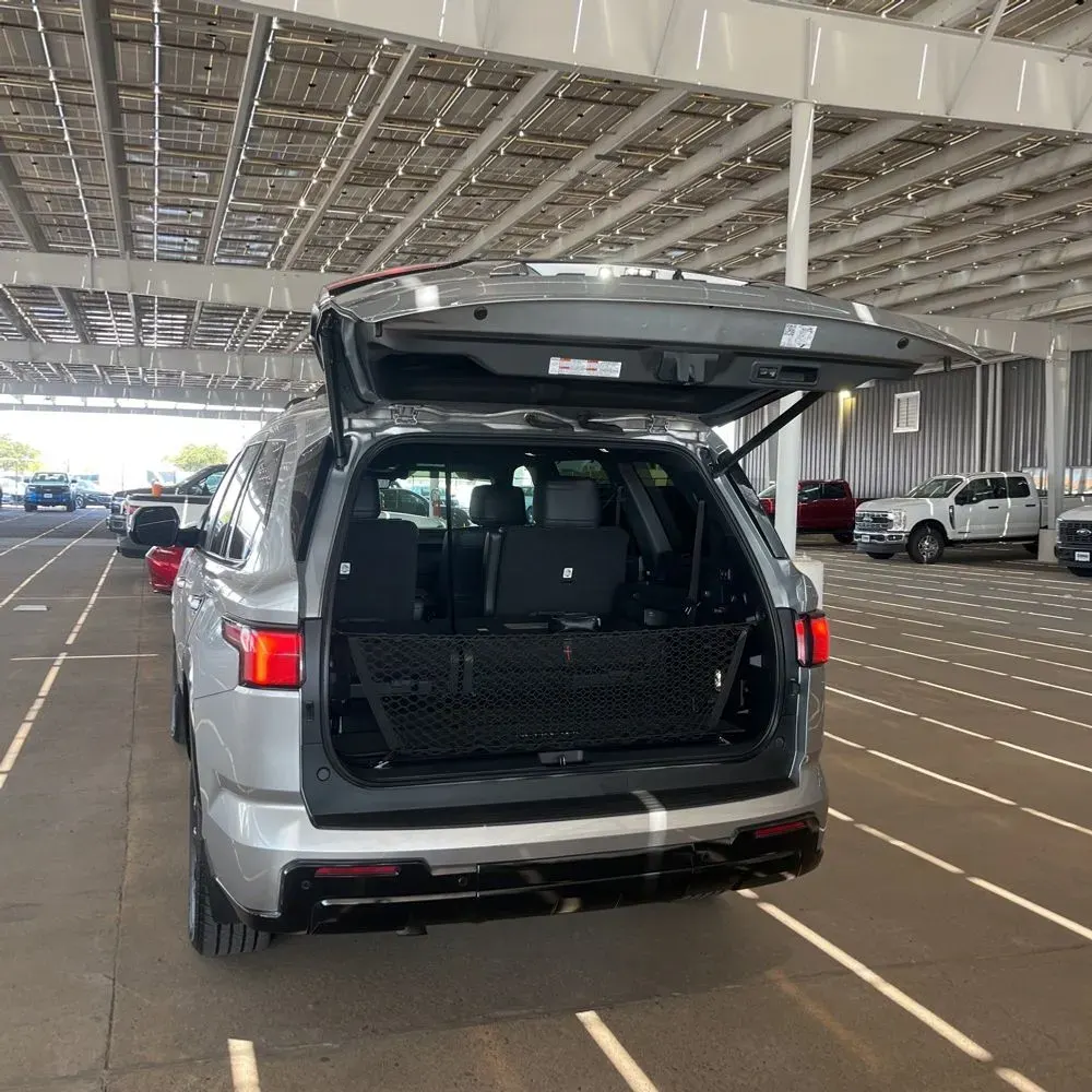 2024 Toyota Sequoia Platinum