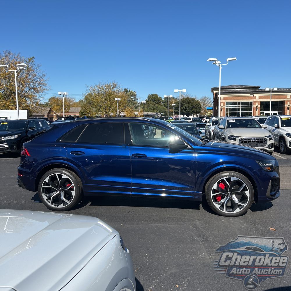 2023 Audi RS Q8