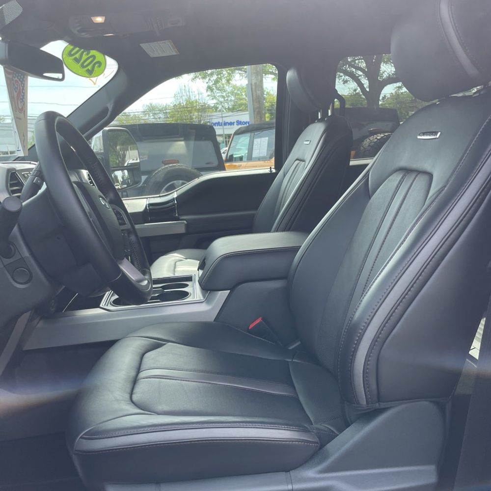 2020 Ford F-350 Super Duty Platinum