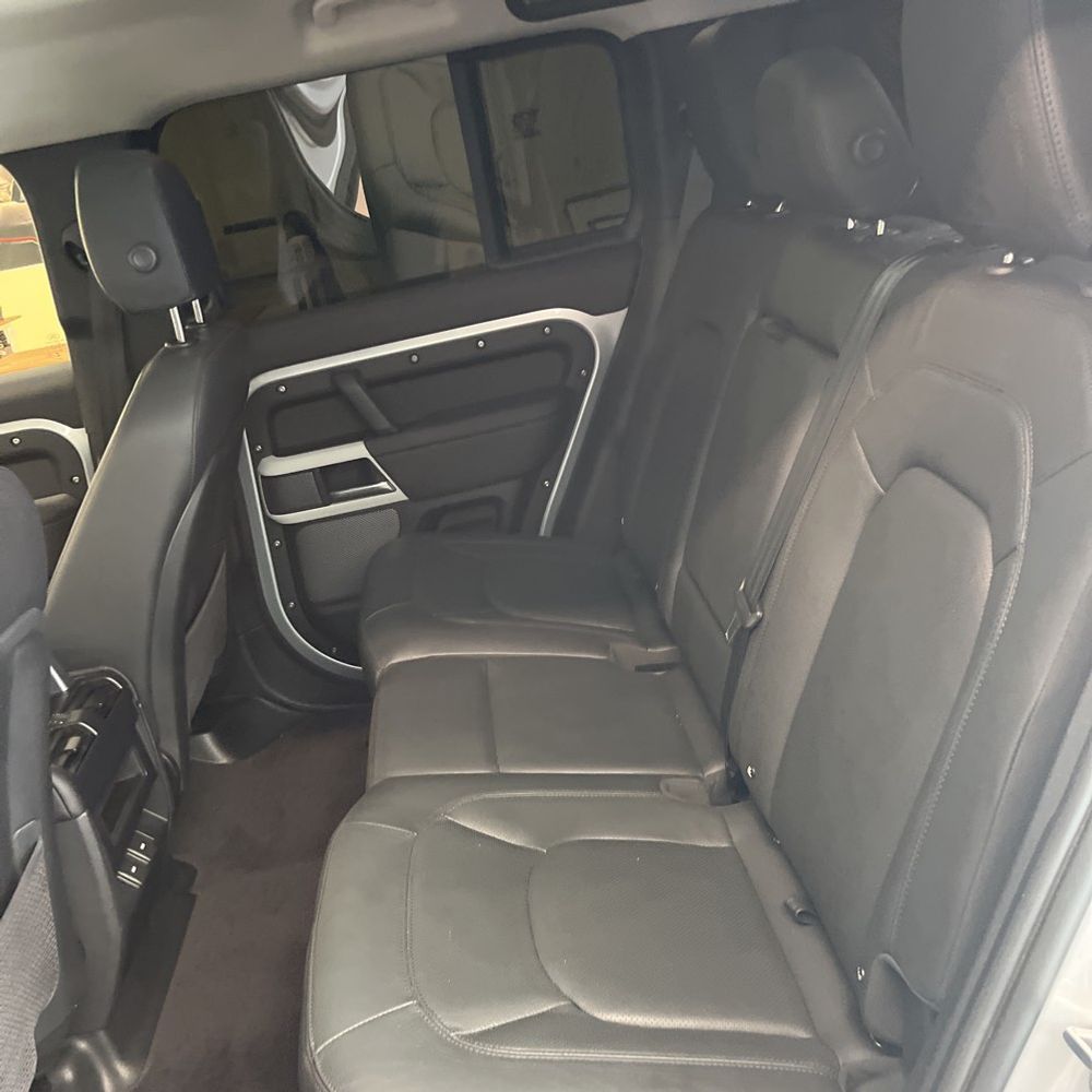 2024 Land Rover Defender 110 P300 S