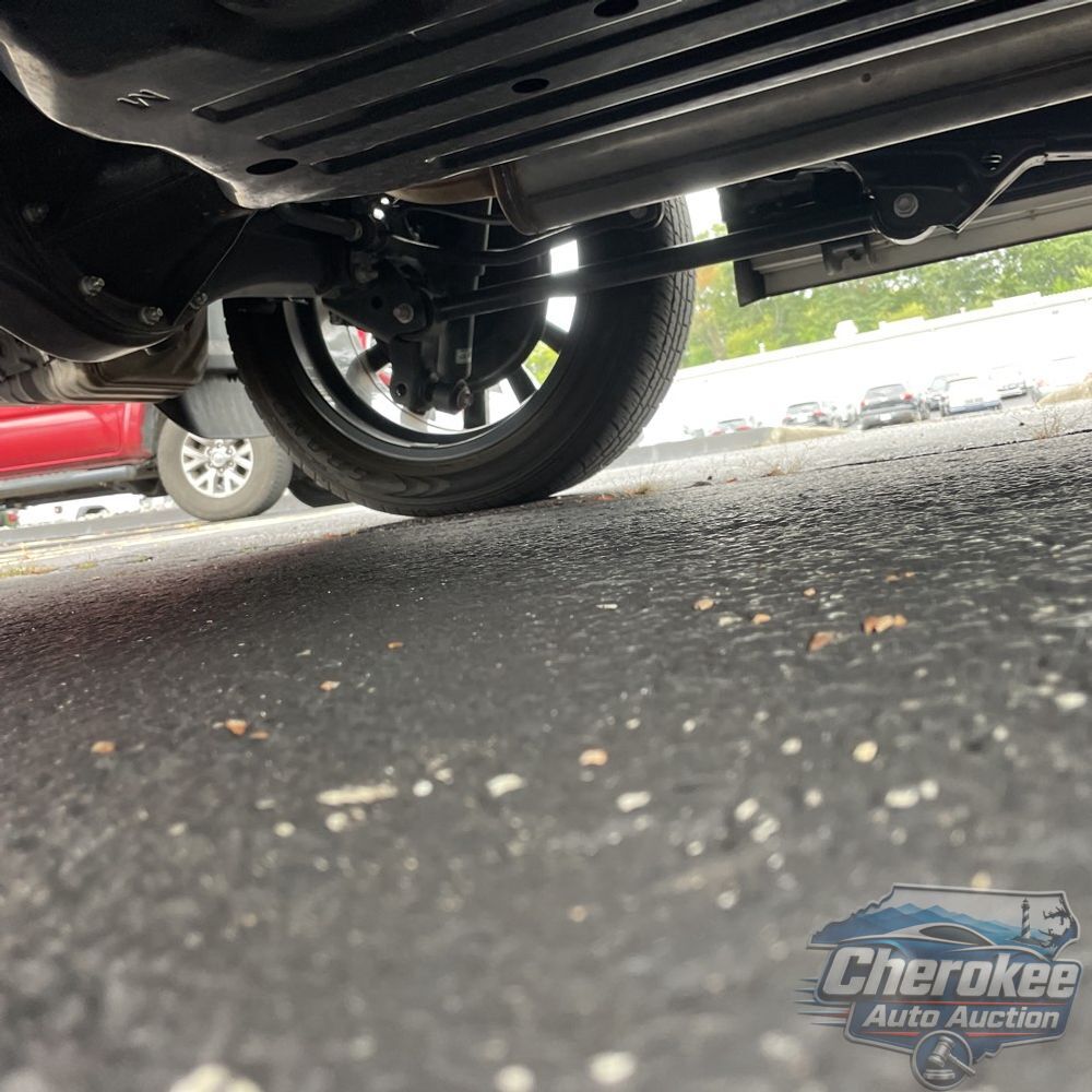 2023 Lexus LX 600 F SPORT Handling