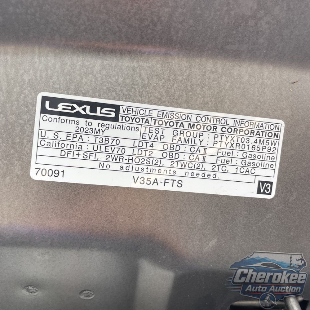 2023 Lexus LX 600 F SPORT Handling